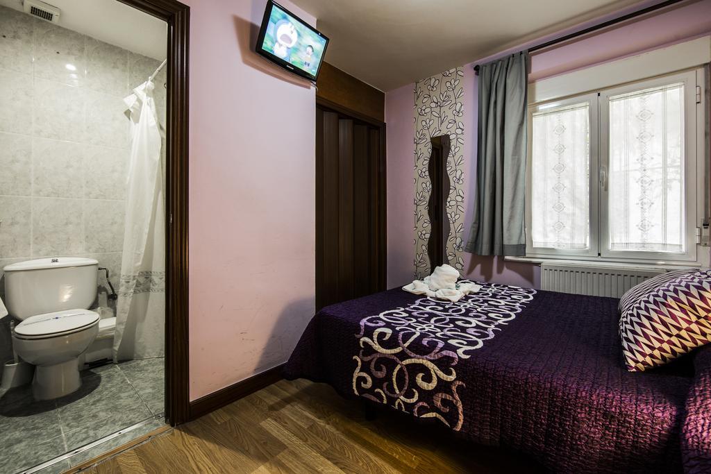 Hostal Escala Luna Salamanca Eksteriør billede
